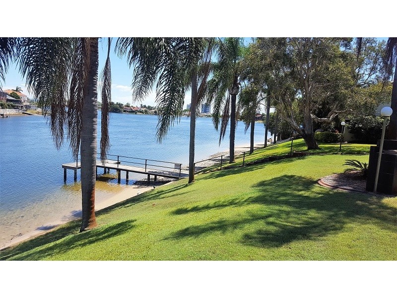 Mermaid Waters QLD 4218