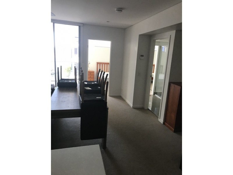 414/33 Lakefront Crescent, Varsity Lakes QLD 4227
