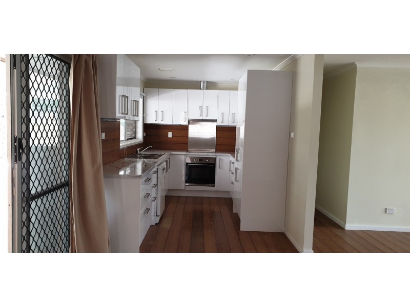 207 PLANTAIN ROAD, Shailer Park QLD 4128