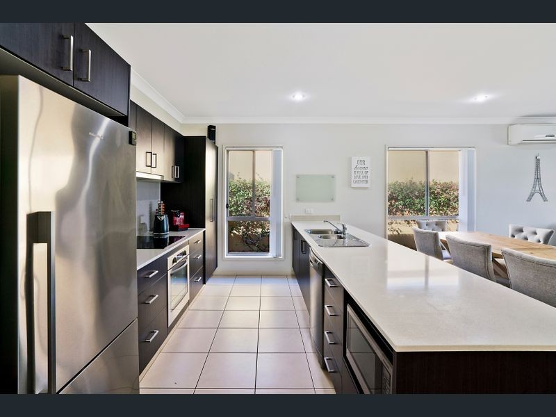 79 19, SANTA BARBARA, Hope Island QLD 4212