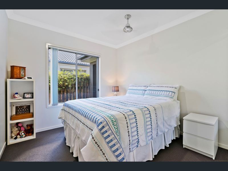 79 19, SANTA BARBARA, Hope Island QLD 4212
