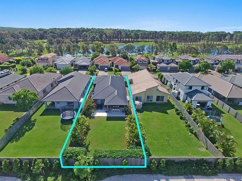 79 19, SANTA BARBARA, Hope Island QLD 4212