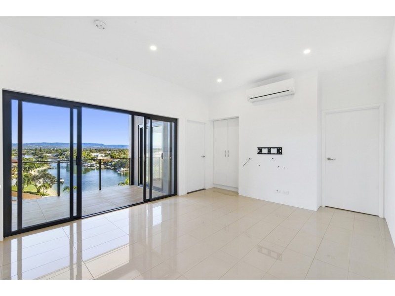 Broadbeach QLD 4218