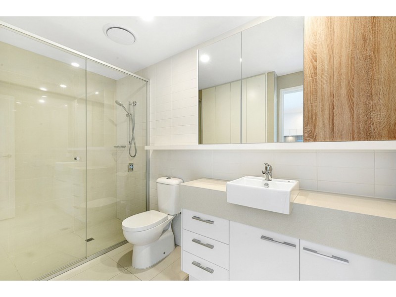 Broadbeach QLD 4218