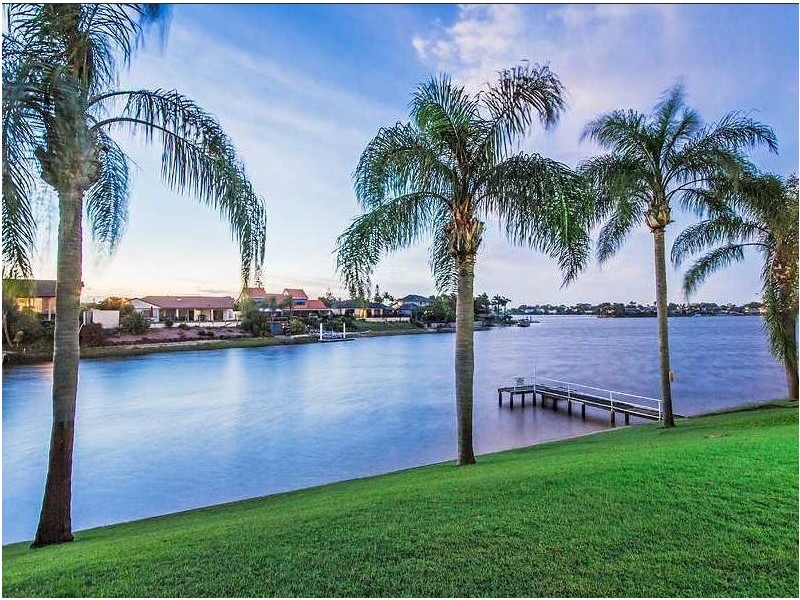 Mermaid Waters QLD 4218