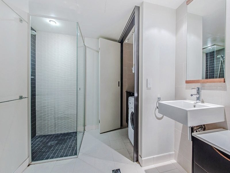 24 Cordelia St, South Brisbane QLD 4101