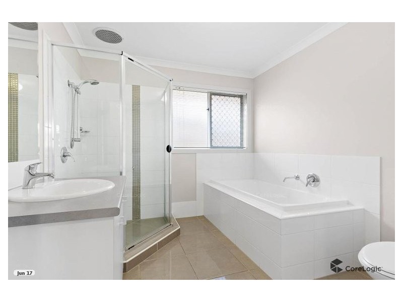 39 Huntley Road, Redbank Plains QLD 4301