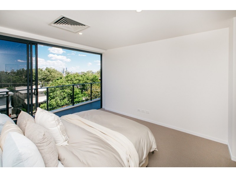 35 Burdett Street, Albion QLD 4010