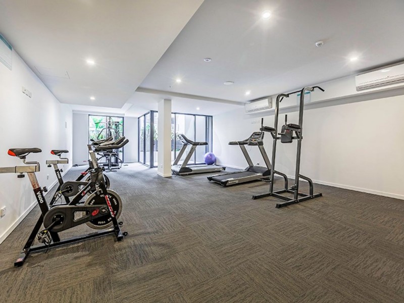 35 Burdett Street, Albion QLD 4010