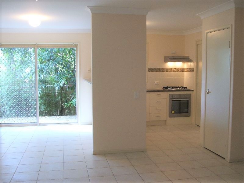 77 Nursery Ave, Runcorn QLD 4113