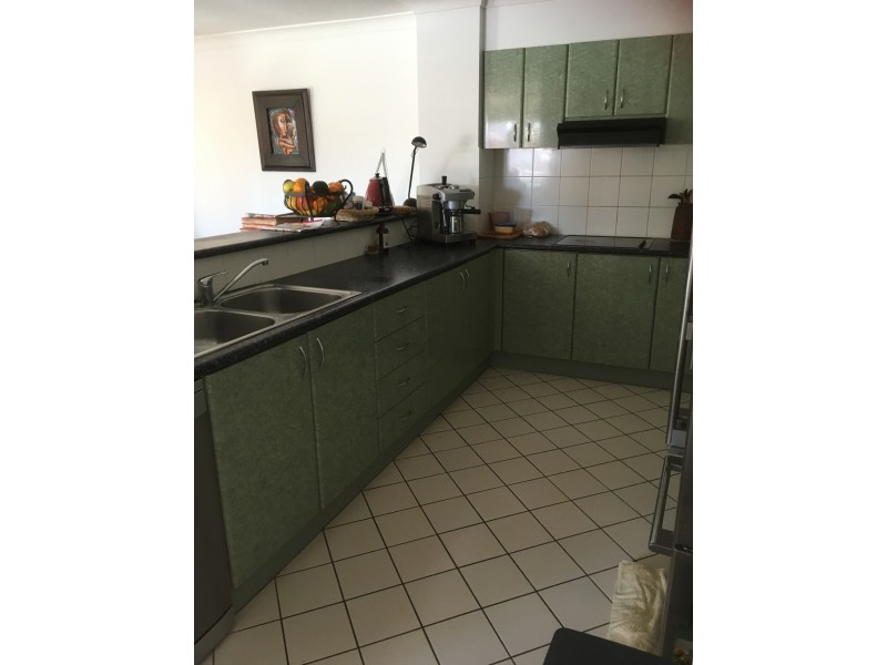 3 Bronberg Court, Southport QLD 4215