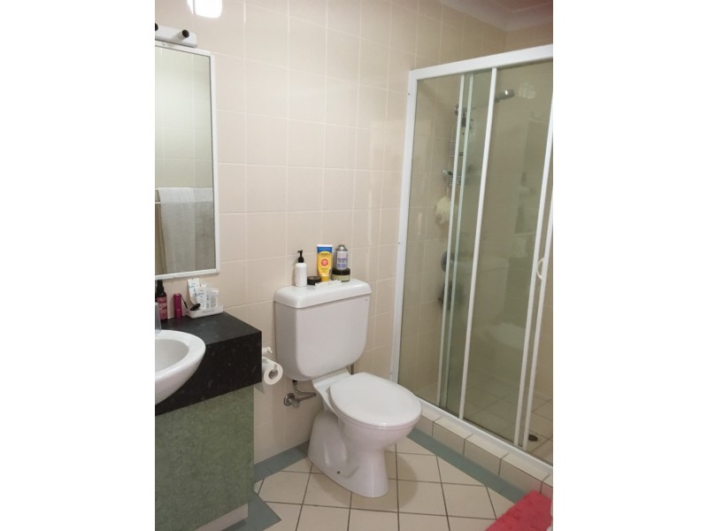 3 Bronberg Court, Southport QLD 4215