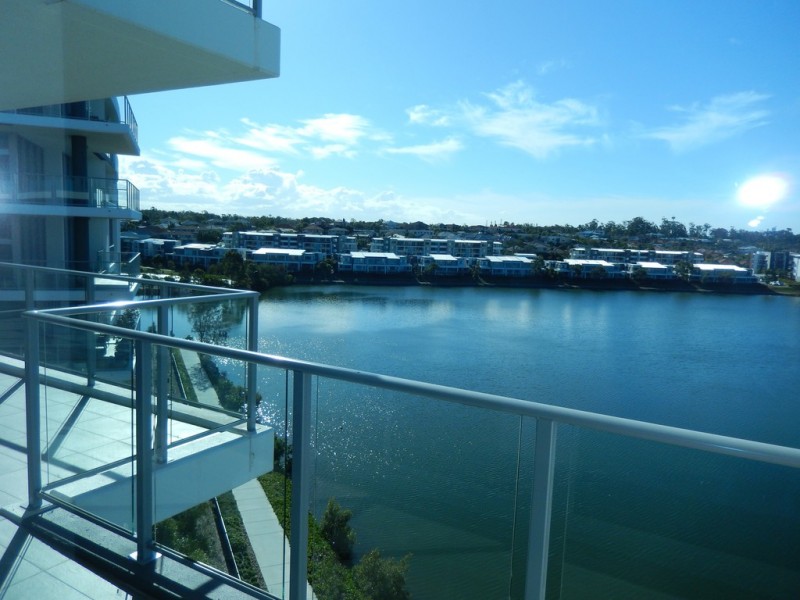 2503/397 397 Christine Avenue, Varsity Lakes QLD 4227