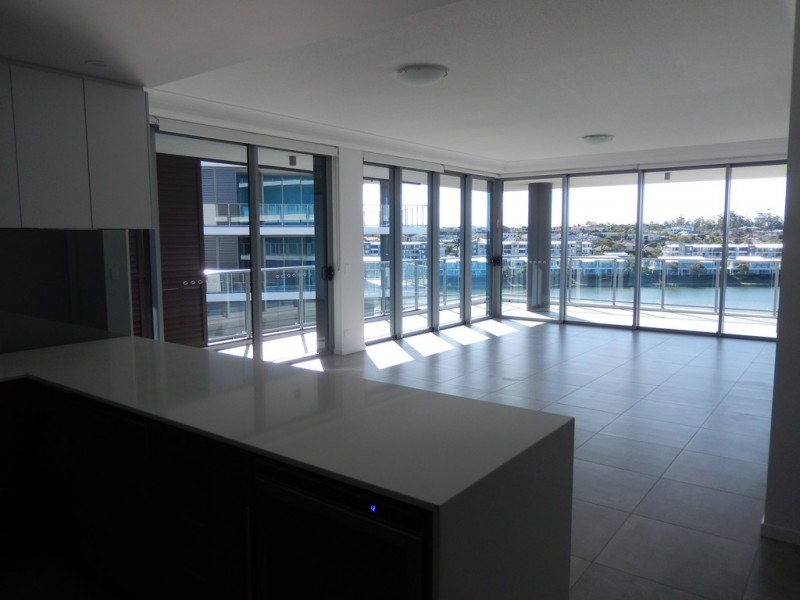 2503/397 397 Christine Avenue, Varsity Lakes QLD 4227