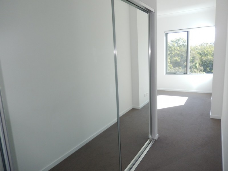 2503/397 397 Christine Avenue, Varsity Lakes QLD 4227