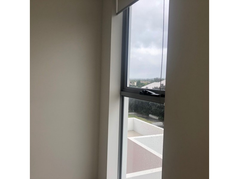 436/33 Lakefront Crescent, Varsity Lakes QLD 4227