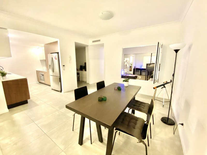 1202/397 Christine Ave, Varsity Lakes QLD 4227