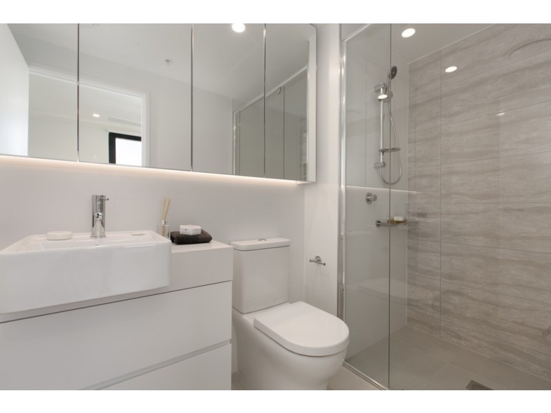 1032/123 Cavendish Road, Coorparoo QLD 4151