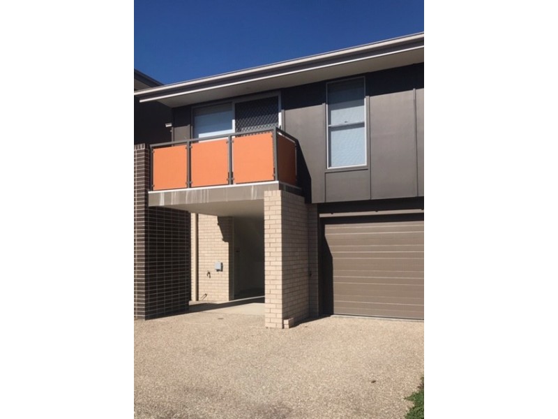 1 No 12 Scenic Road, Redbank Plains QLD 4301