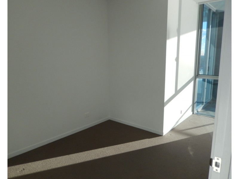 1704/397 Christine Ave, Varsity Lakes QLD 4227