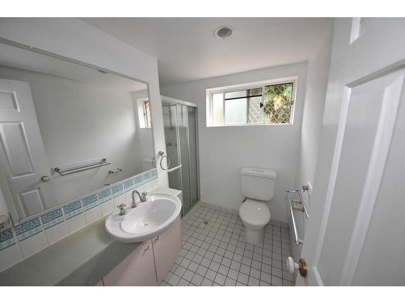 42/63 Sherwood Road, Toowong QLD 4066