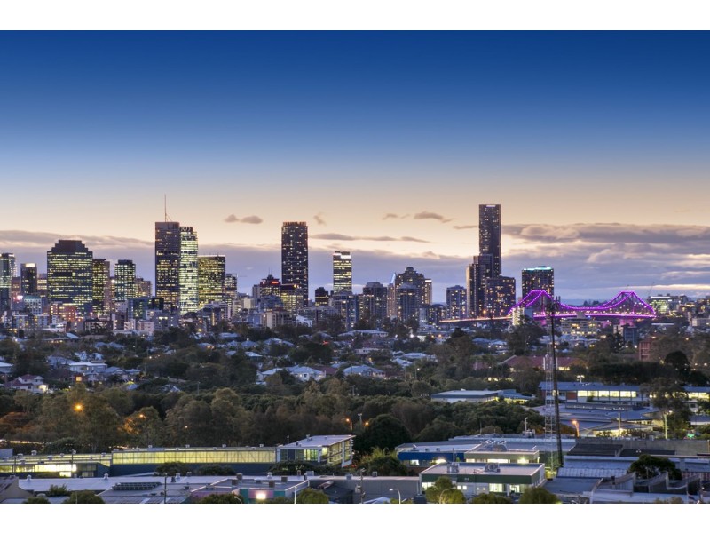 1005/123 Cavendish Rd, Coorparoo QLD 4151