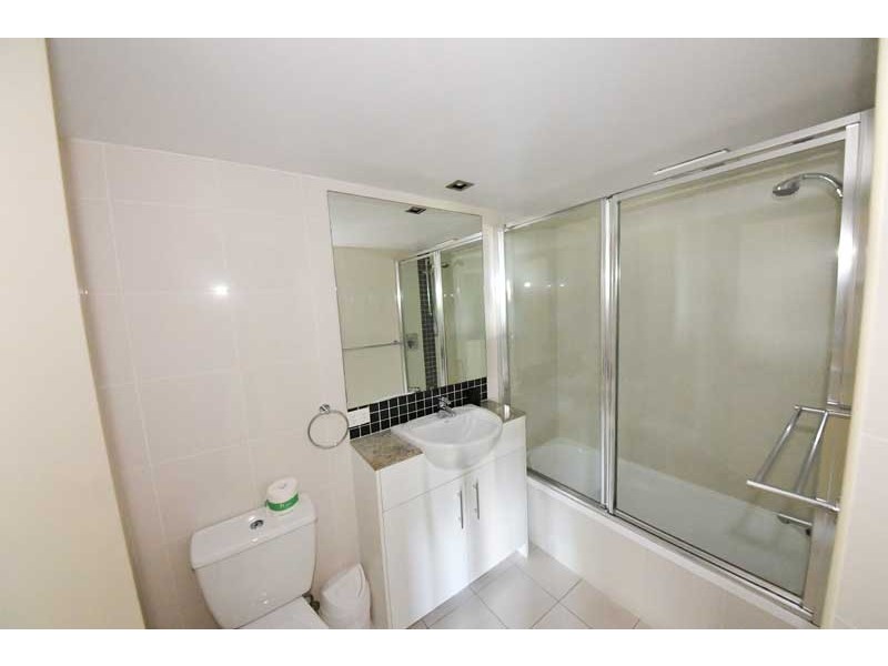 306/89 Landsborough Avenue, Scarborough QLD 4020