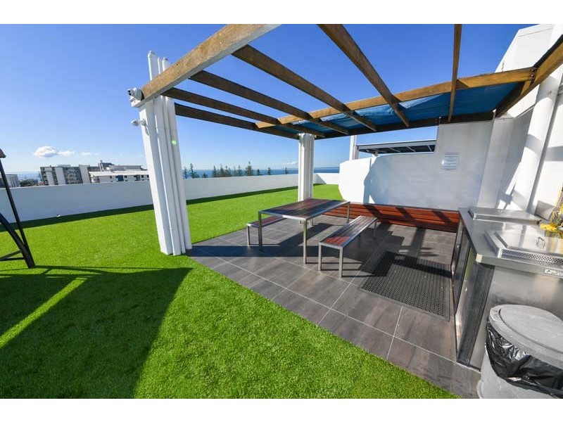 306/89 Landsborough Avenue, Scarborough QLD 4020