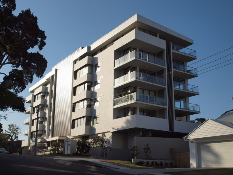 5 Chester Terrace, Southport QLD 4215