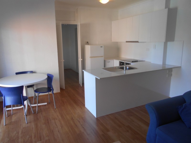 3 Whitmore St, Taringa QLD 4068