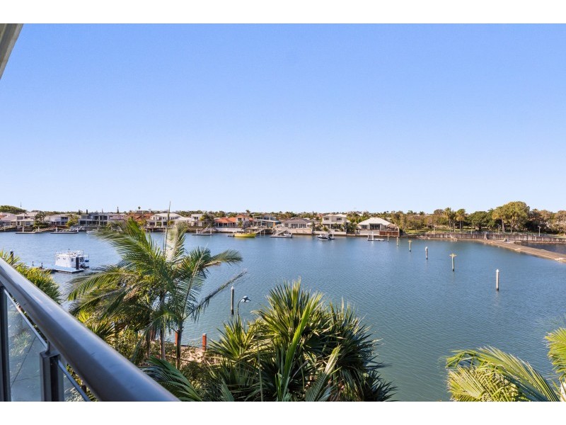 63/57 Grand Parade Parrearra Qld 4575, Kawana Island QLD 4575