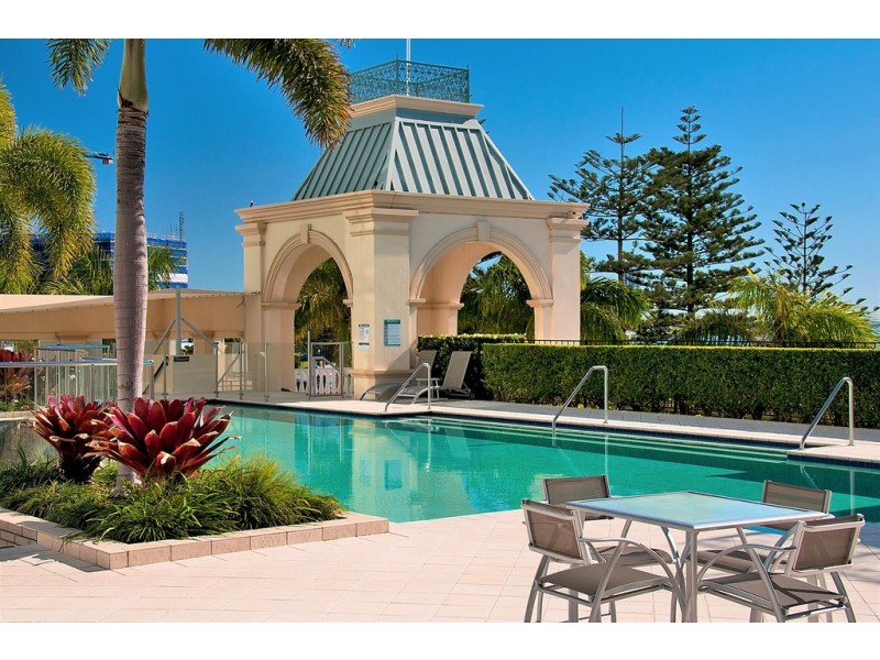311/360 Marine Parade, Labrador QLD 4215