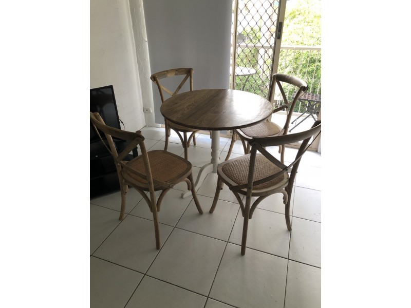 3 Whitmore St, Taringa QLD 4068