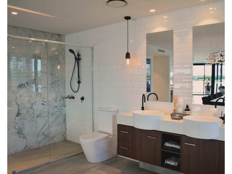 2112/397 397, CHRISTINE, AVENUE, Varsity Lakes QLD 4227