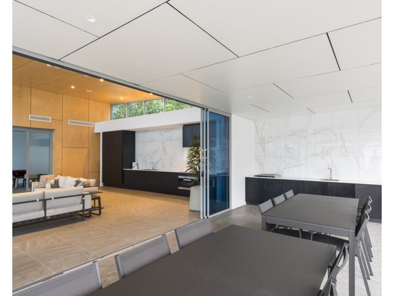 2112/397 397, CHRISTINE, AVENUE, Varsity Lakes QLD 4227