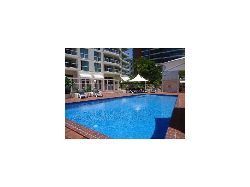 2/15-21 Breaker Street, Main Beach QLD 4217