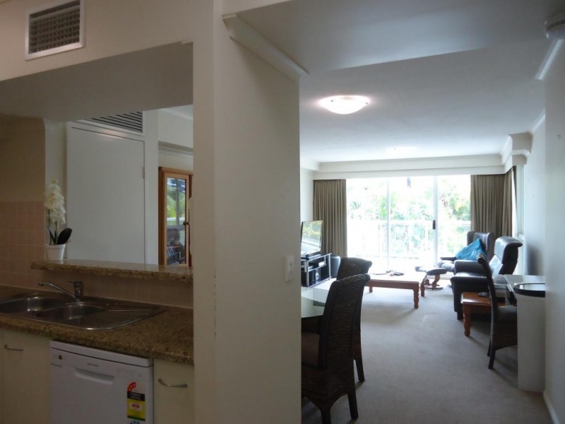 2/15-21 Breaker Street, Main Beach QLD 4217