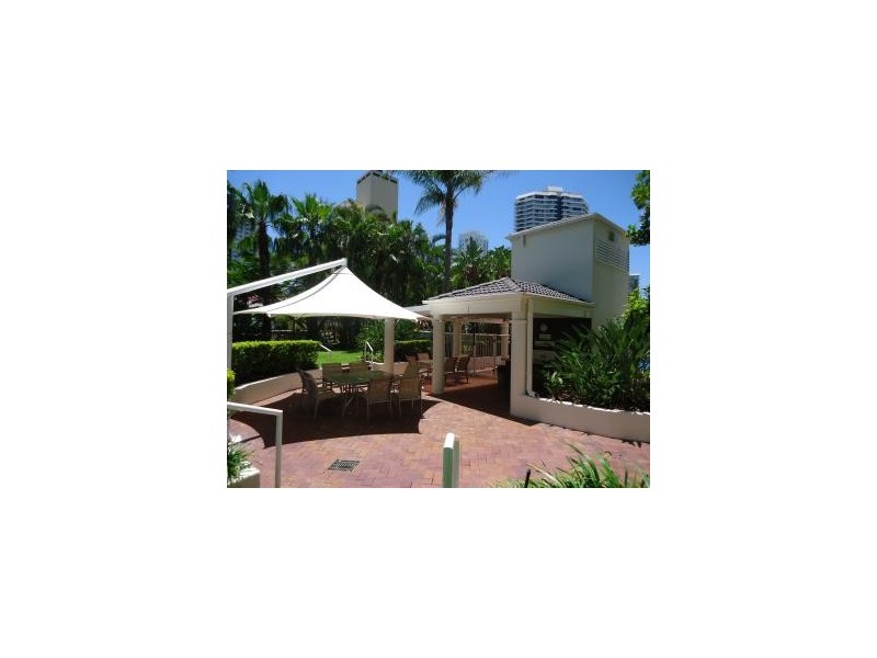 23/15-21 Breaker Street, Main Beach QLD 4217