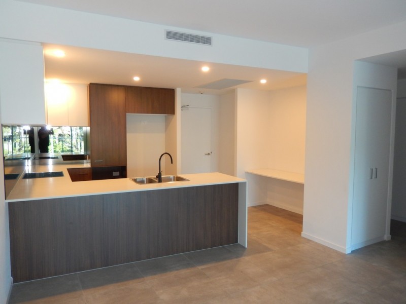 3018/397 CHRISTINE, Varsity Lakes QLD 4227