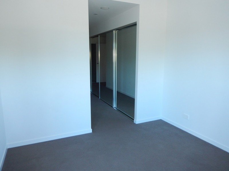 3018/397 CHRISTINE, Varsity Lakes QLD 4227