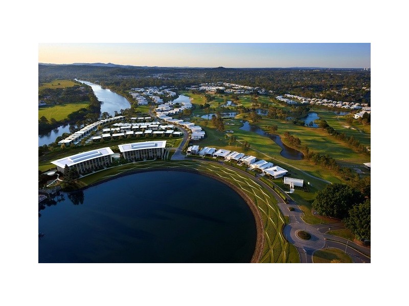 1 Marina Drive, Benowa QLD 4217