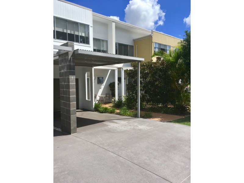 430 Pine Ridge Road, Coombabah QLD 4216