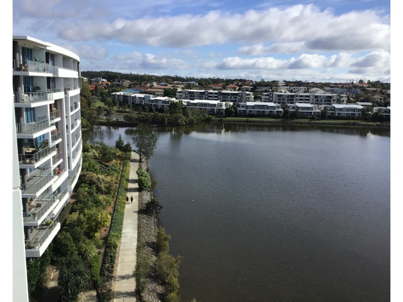 Varsity Lakes QLD 4227