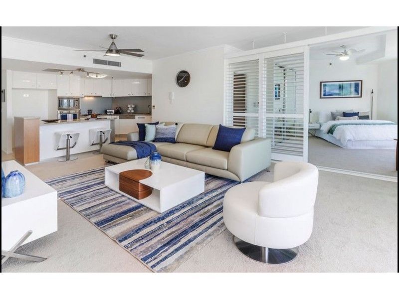 902/300 Marine Parade, Labrador QLD 4215