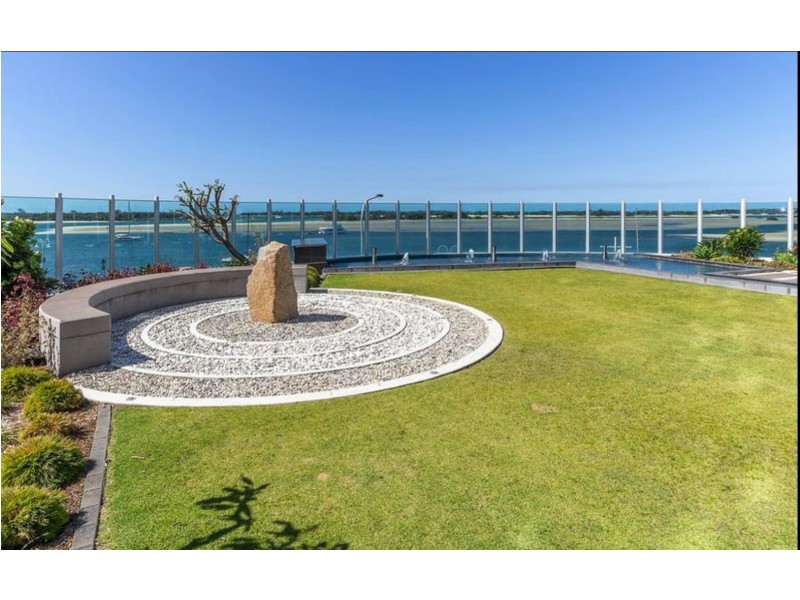 902/300 Marine Parade, Labrador QLD 4215