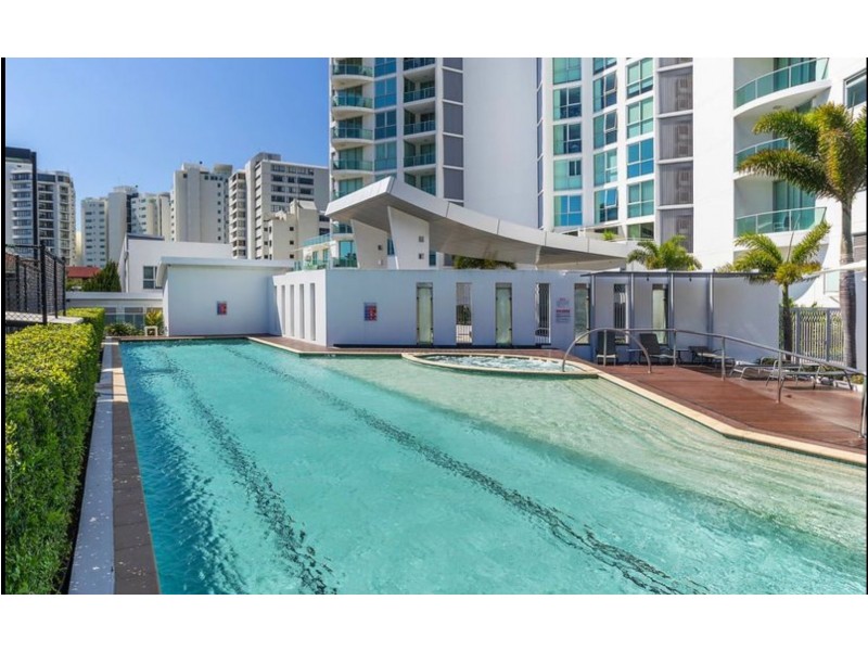 902/300 Marine Parade, Labrador QLD 4215