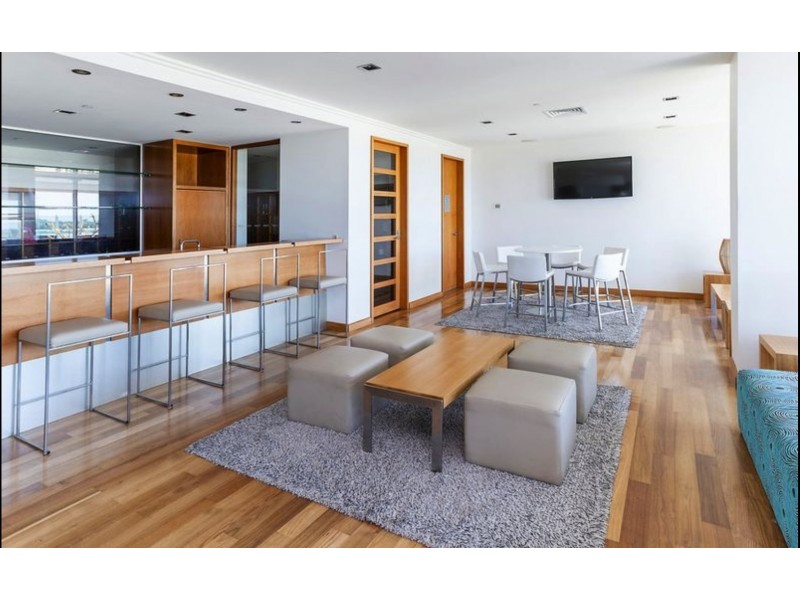 902/300 Marine Parade, Labrador QLD 4215