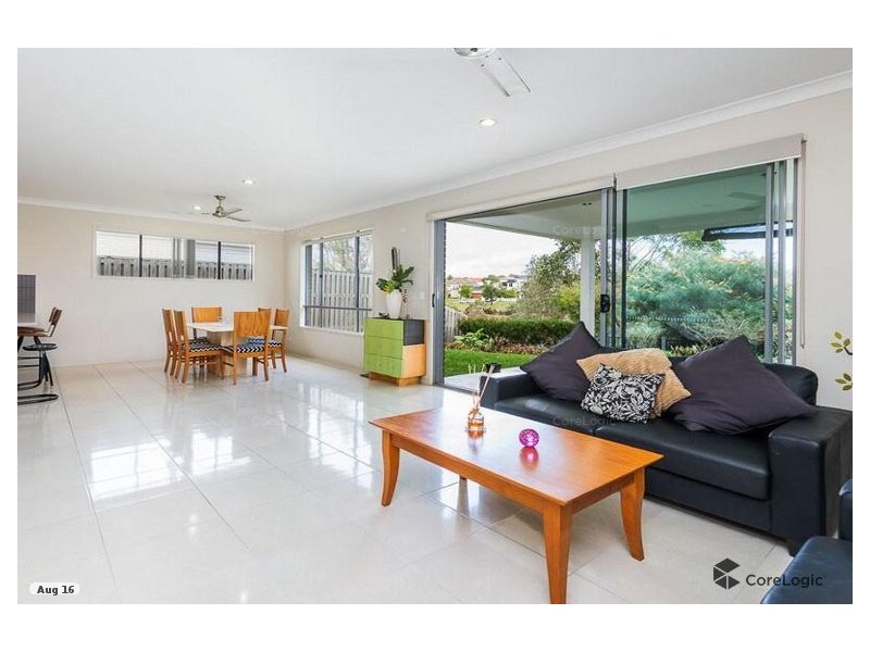 9 Saleya Drive, Varsity Lakes QLD 4227