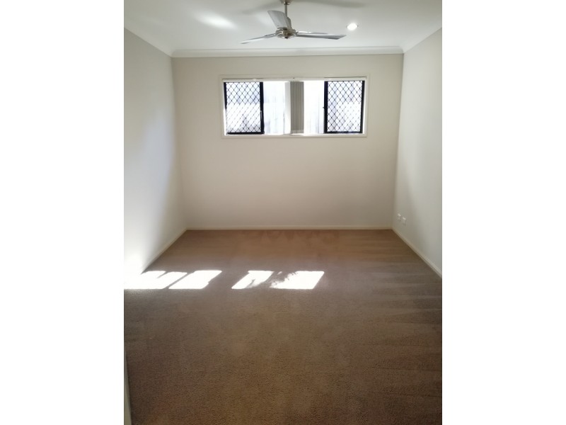 9 Saleya Drive, Varsity Lakes QLD 4227