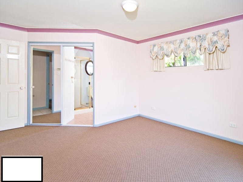 29 Redford Crescent, Mcdowall QLD 4053